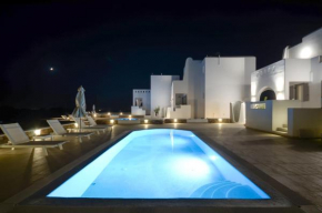 Plaka Collection